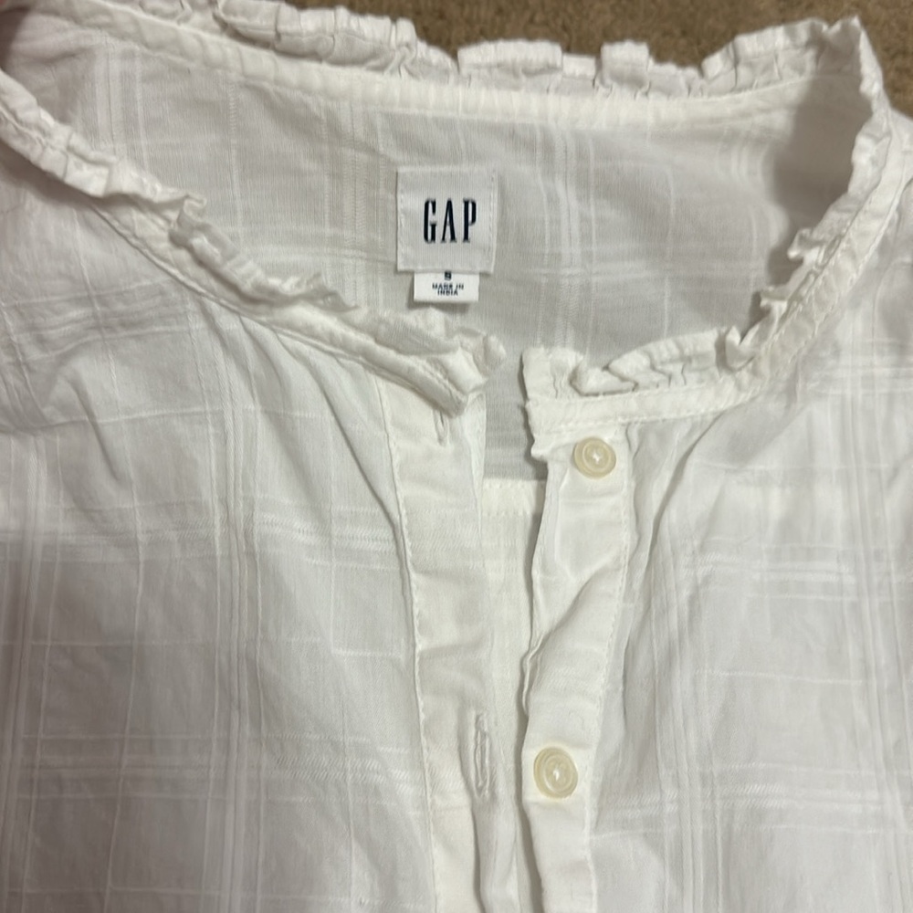 Gap White Shirt - Picture 3 of 3